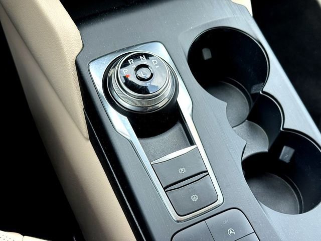 Certified 2020 Ford Escape SEL FWD image 18