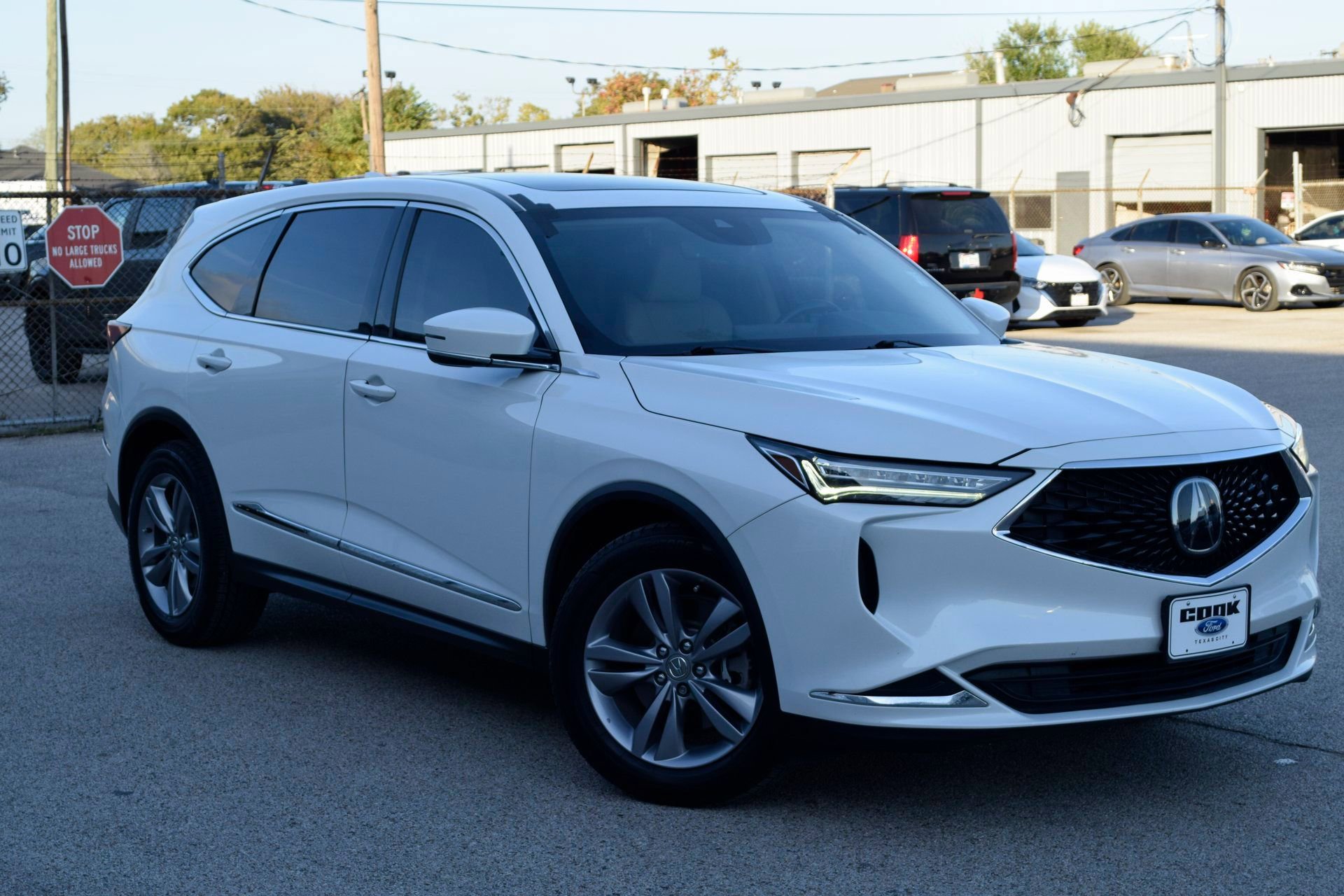Used 2022 Acura MDX FWD image 8