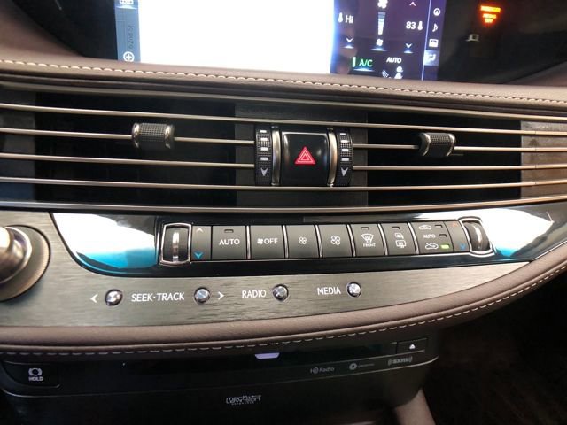 Used 2019 Lexus LS 500 AWD image 17