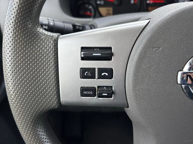 Used 2020 Nissan Frontier S image 23