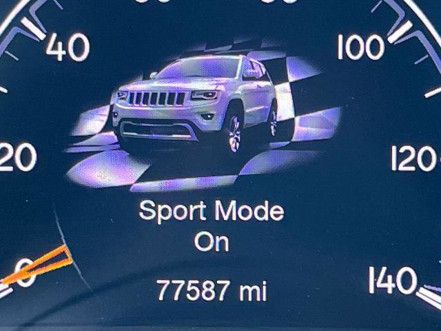Used 2019 Jeep Grand Cherokee Altitude AWD/4WD image 36