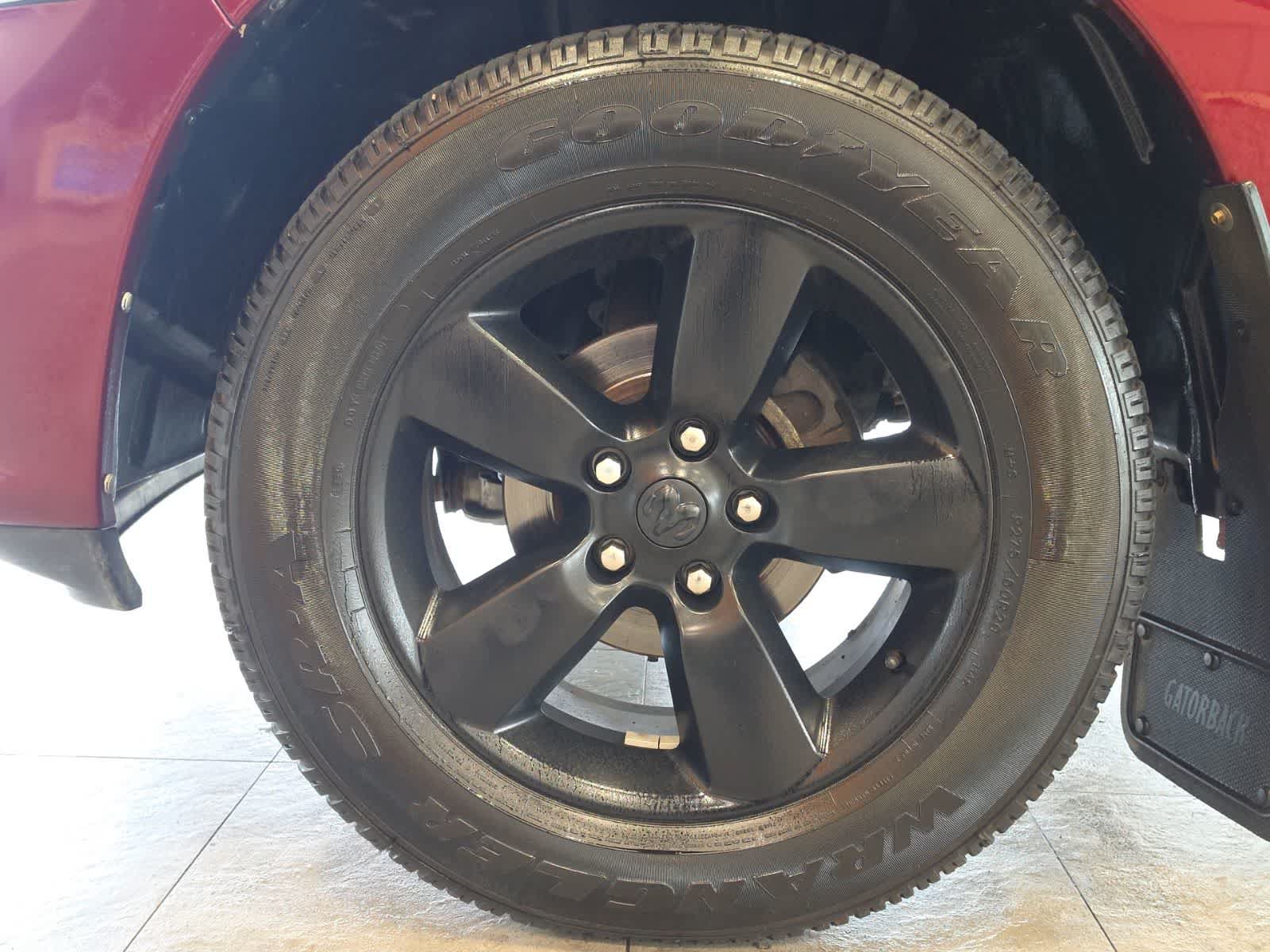 Used 2019 RAM 1500 Express w/ Wheel & Sound Group AWD/4WD image 13