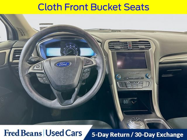 Certified 2020 Ford Fusion SE image 25