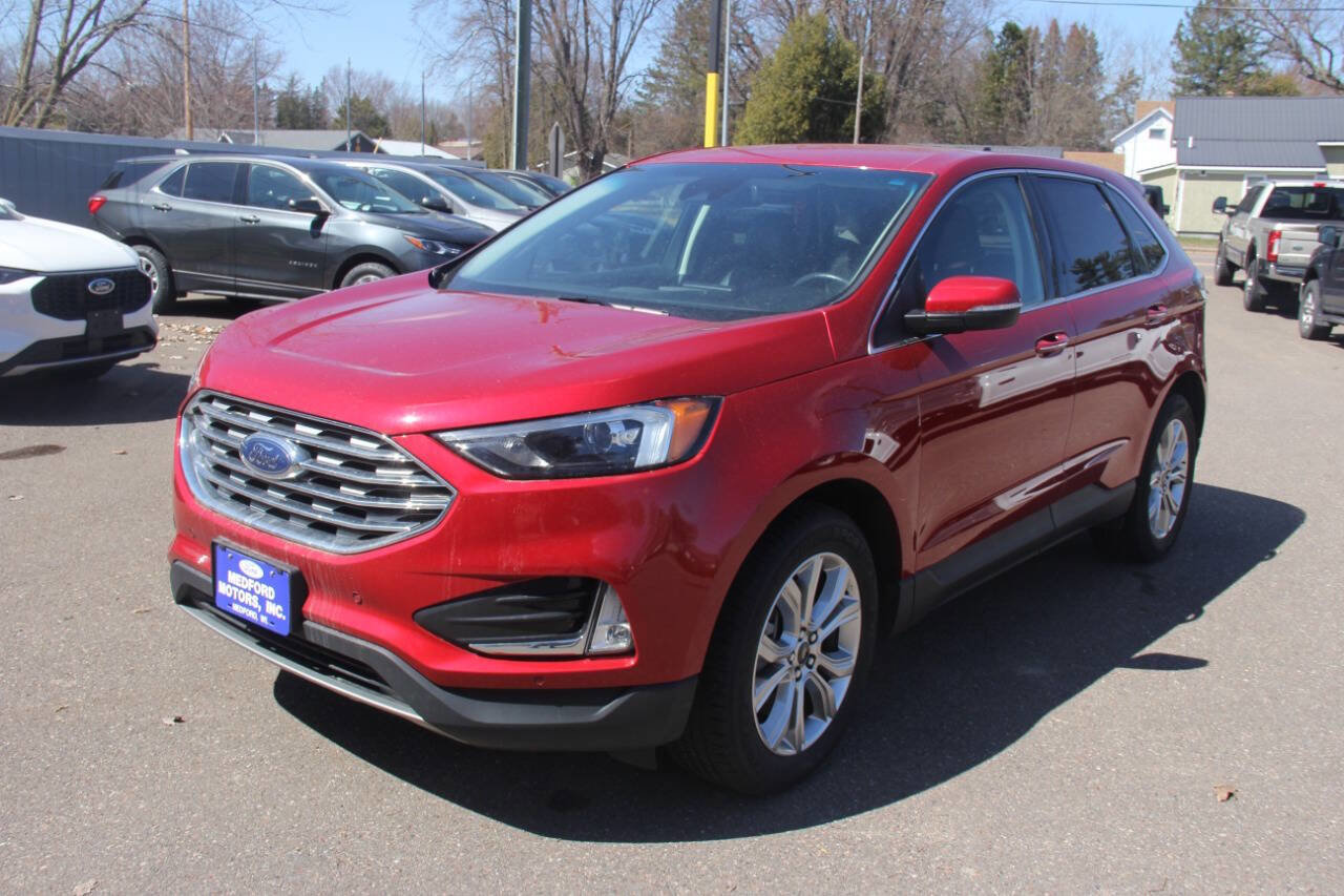 Certified 2024 Ford Edge Titanium AWD/4WD image 8