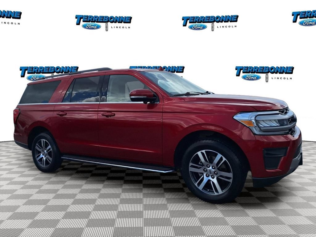 Certified 2022 Ford Expedition Max XLT RWD image 3