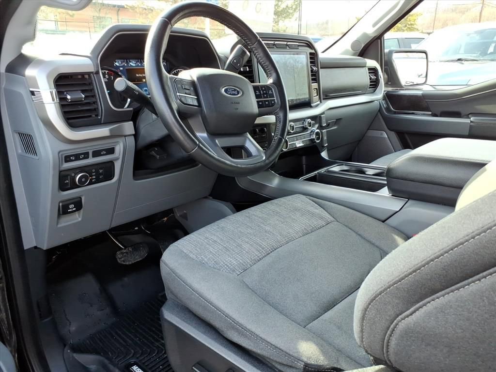 Certified 2022 Ford F150 XLT w/ Equipment Group 302A High image 12