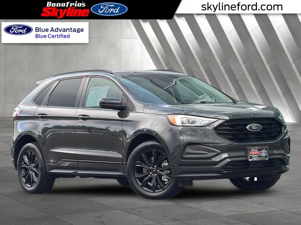 Certified 2022 Ford Edge SE w/ Black Appearance Package image 7
