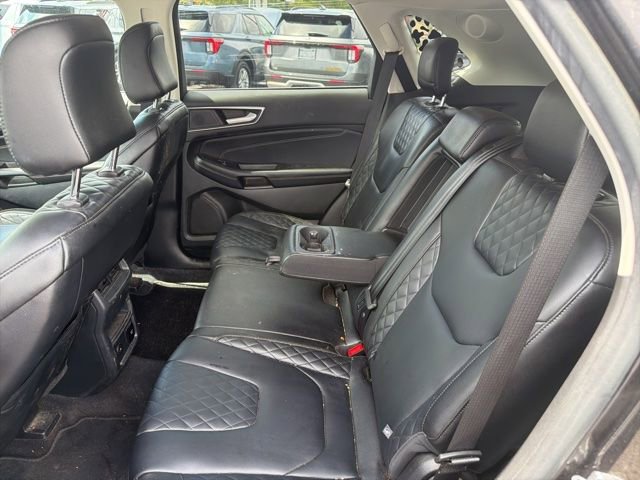 Certified 2023 Ford Edge Titanium AWD/4WD image 9