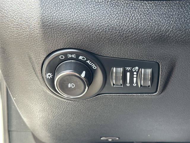 Used 2024 Jeep Compass Limited AWD/4WD image 19