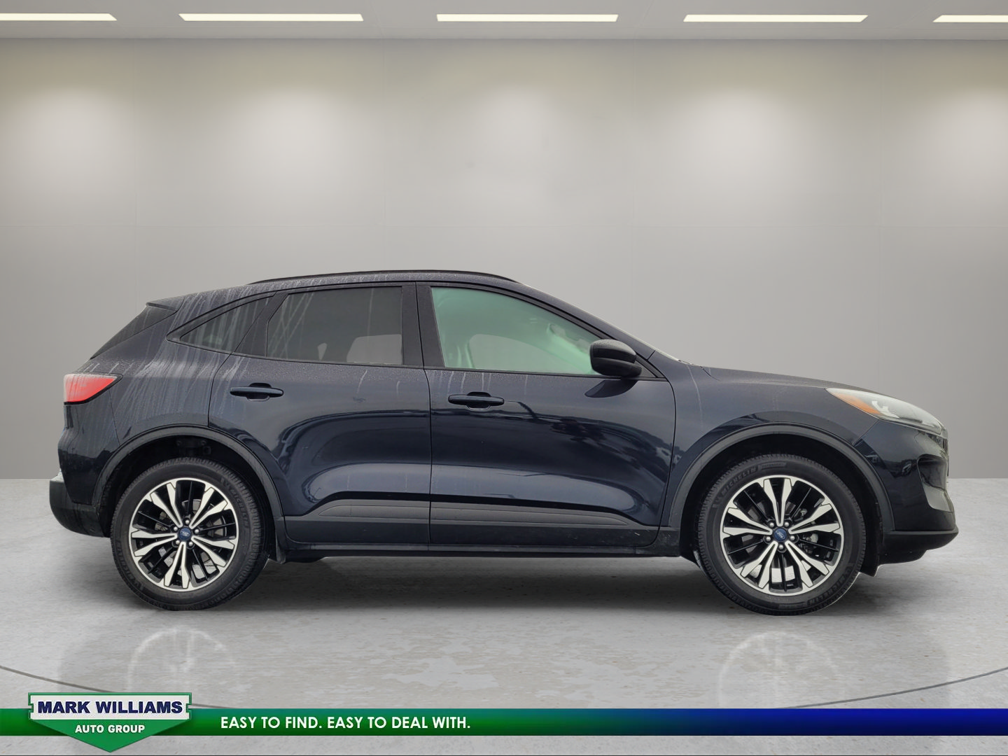 Certified 2021 Ford Escape SEL w/ SEL Stealth AWD Package image 2