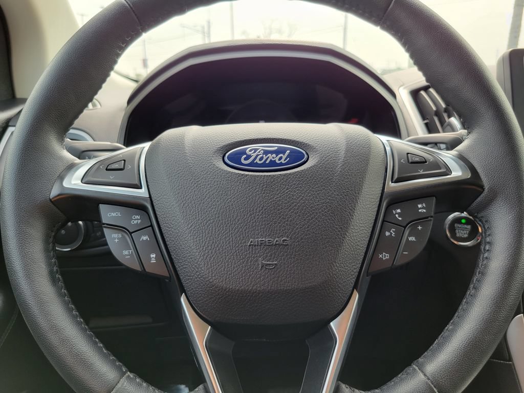 Certified 2023 Ford Edge SEL w/ Convenience Package AWD/4WD image 13