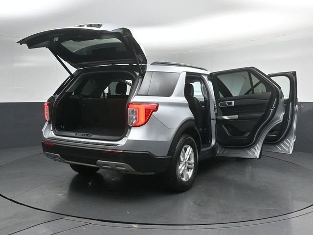 Certified 2022 Ford Explorer XLT w/ Equipment Group 202A image 57