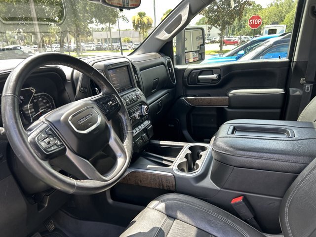 Used 2021 GMC Sierra 2500 Denali w/ Denali Ultimate Package AWD/4WD image 17