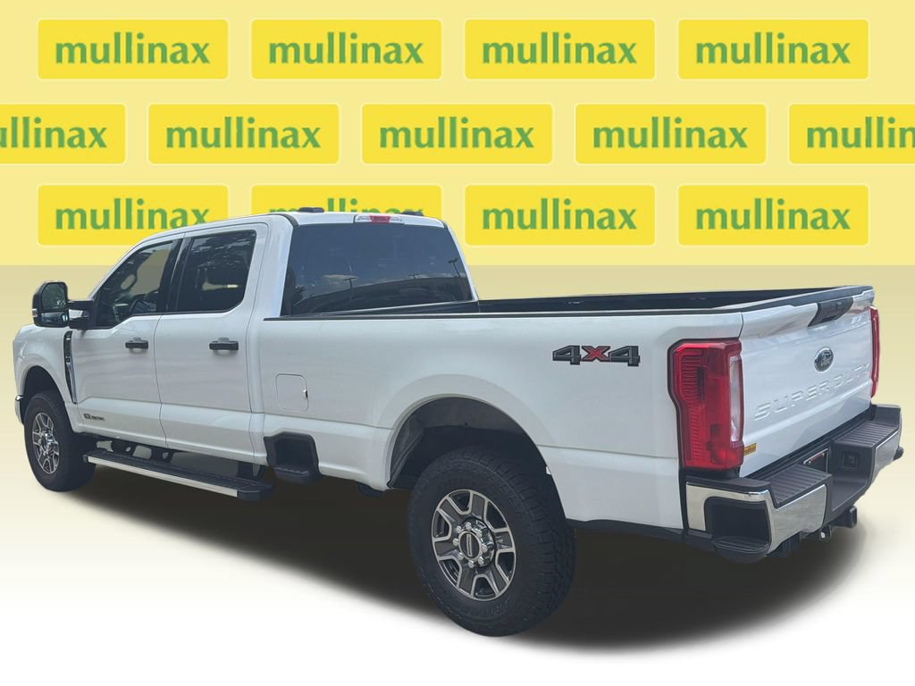 Certified 2025 Ford F250 XLT AWD/4WD image 9