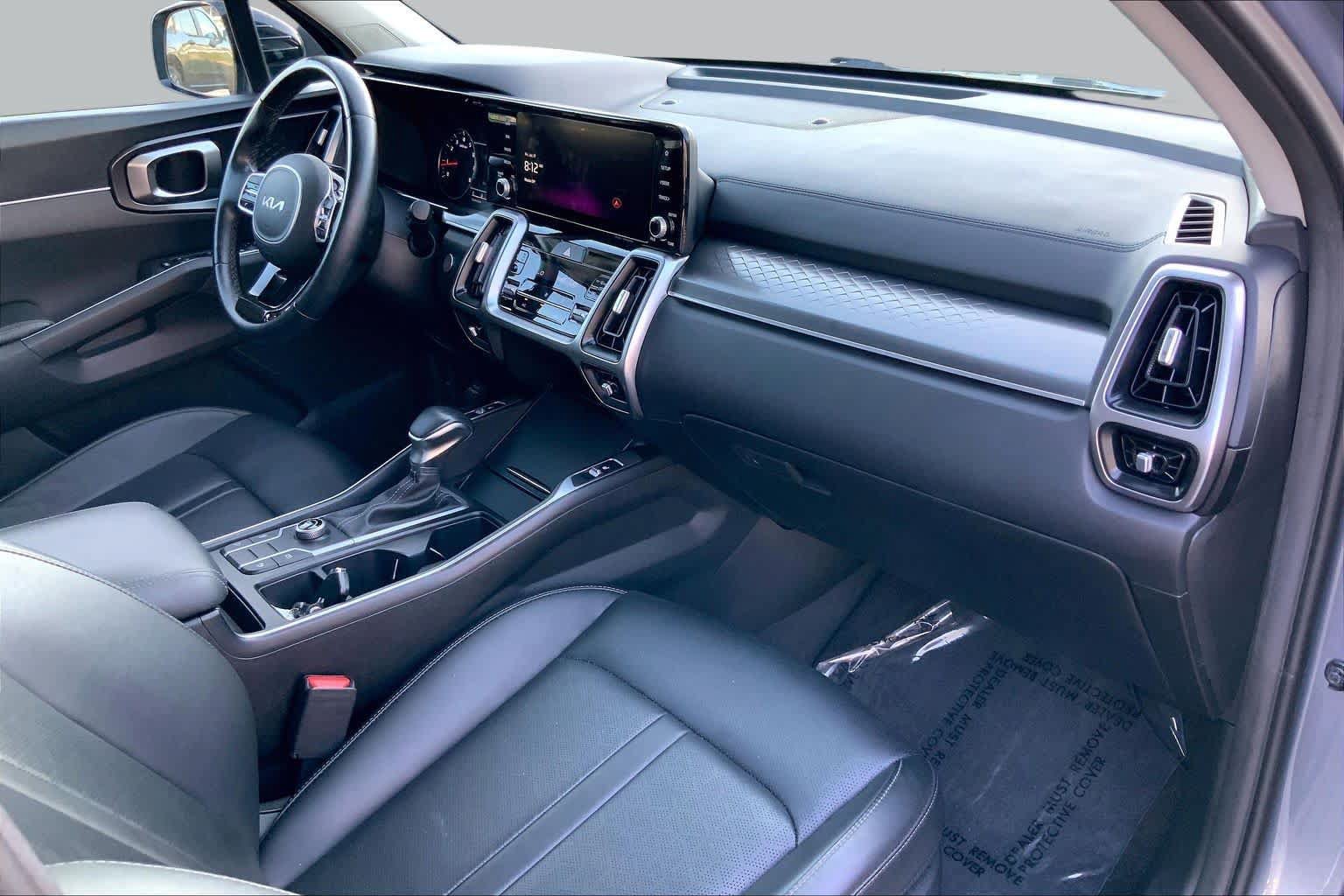 Used 2023 Kia Sorento S w/ Panoramic Sunroof Package FWD image 18