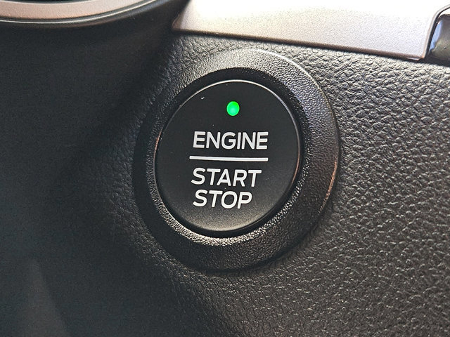 Certified 2022 Ford Escape SEL image 31