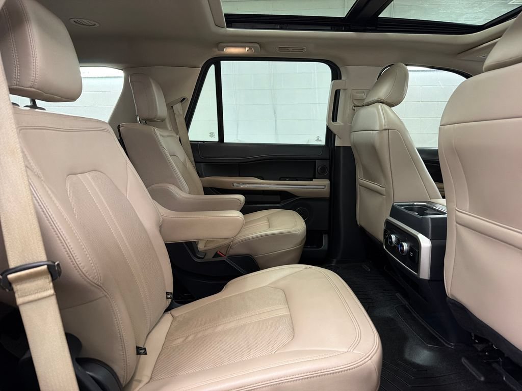 Certified 2023 Ford Expedition Limited RWD image 32