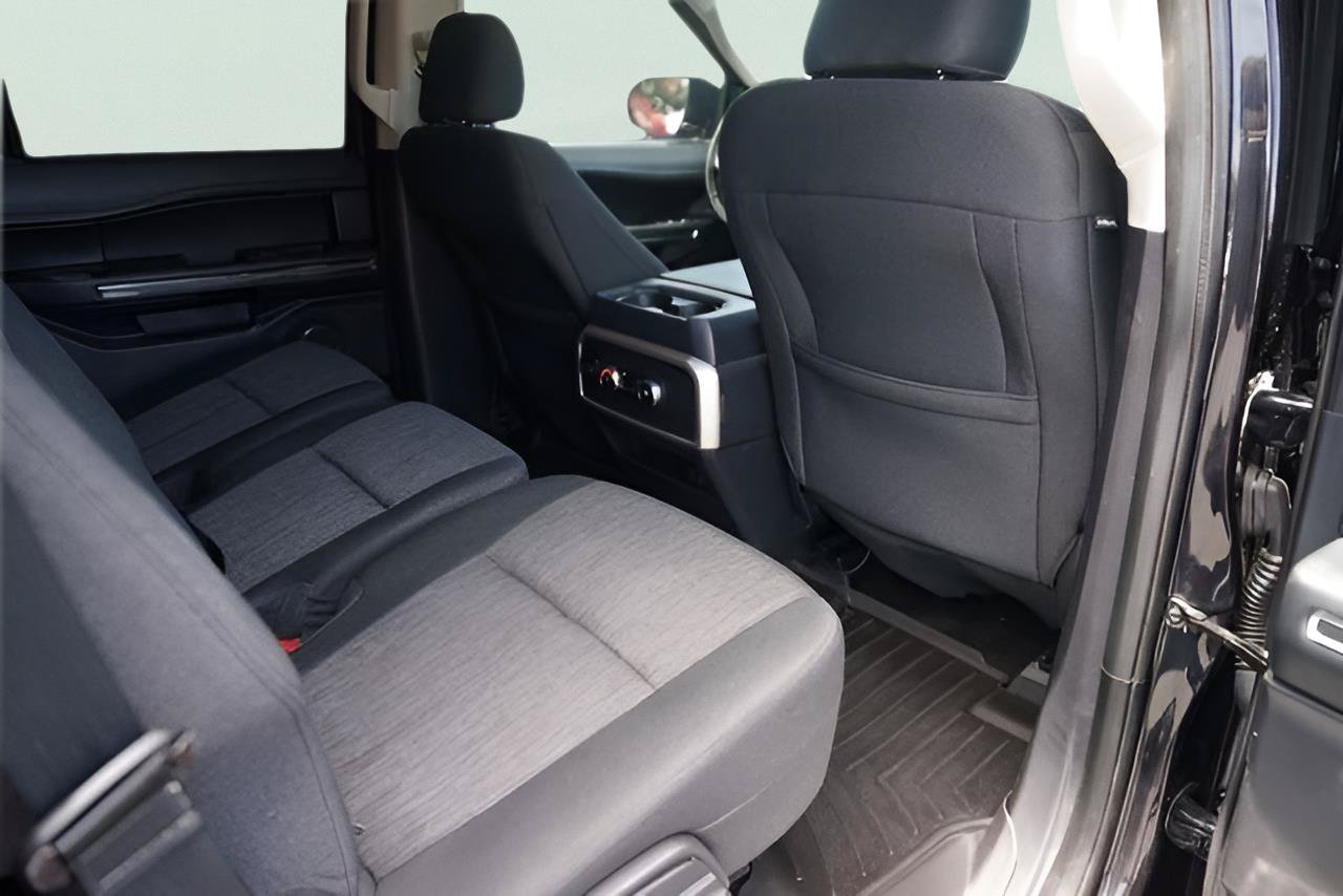 Certified 2023 Ford Expedition XLT RWD image 16
