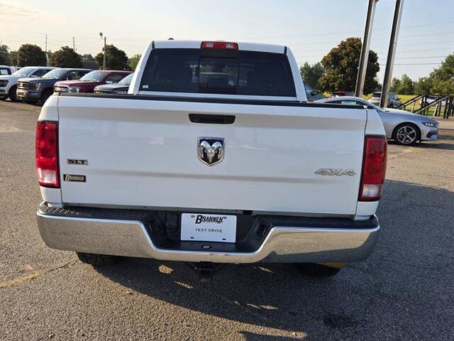 Used 2019 RAM 1500 Classic SLT AWD/4WD image 10