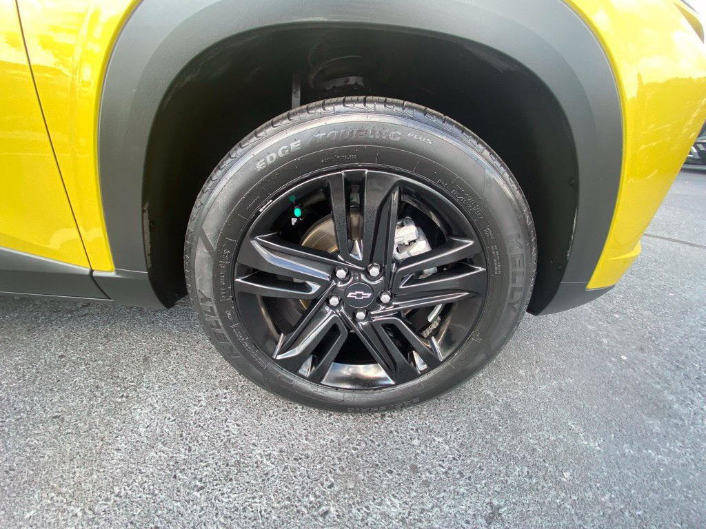 Used 2024 Chevrolet Trax ACTIV w/ Driver Confidence Package FWD image 30