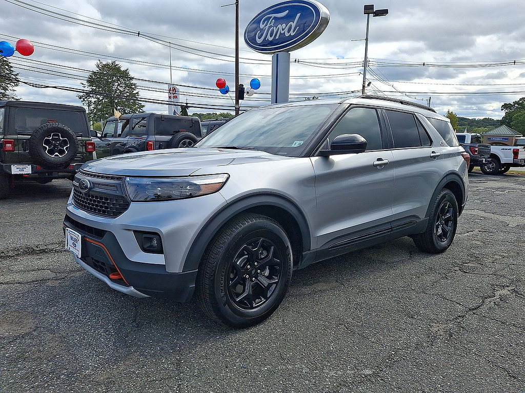 Certified 2022 Ford Explorer Timberline w/ Timberline Technology Package AWD/4WD image 4