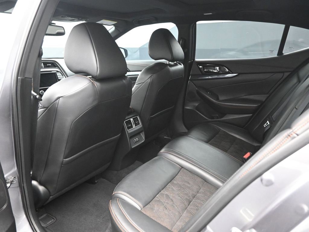 Used 2021 Nissan Maxima SR w/ Sport Mat Group image 27