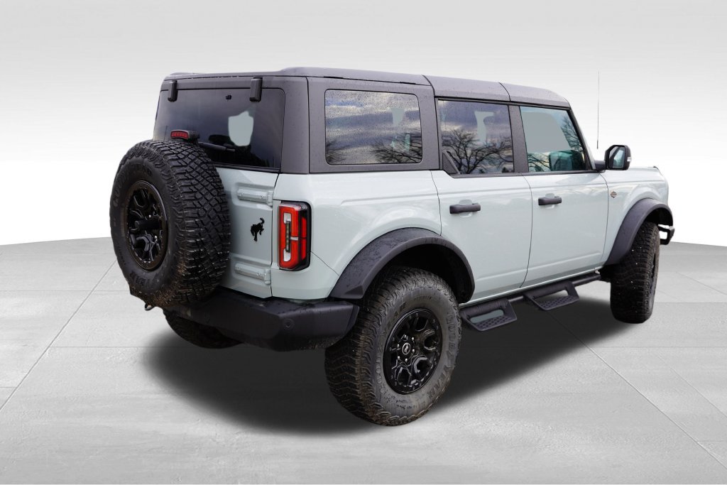 Certified 2024 Ford Bronco Wildtrak AWD/4WD image 6