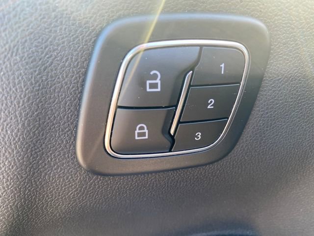 Certified 2024 Ford Escape Active w/ Tech Pack #2 image 17