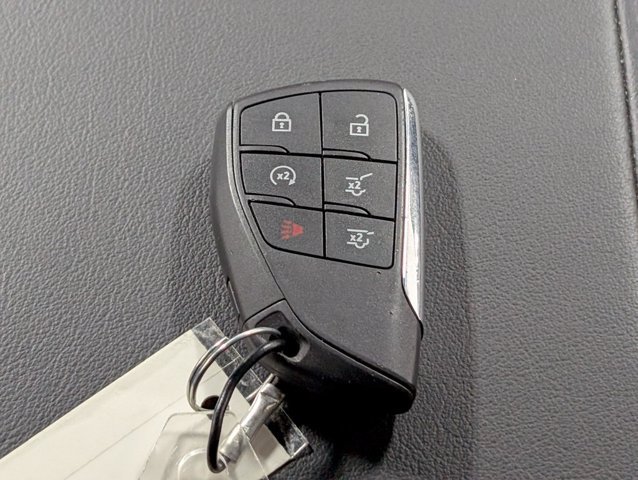 Used 2025 Chevrolet Tahoe LT AWD/4WD image 25