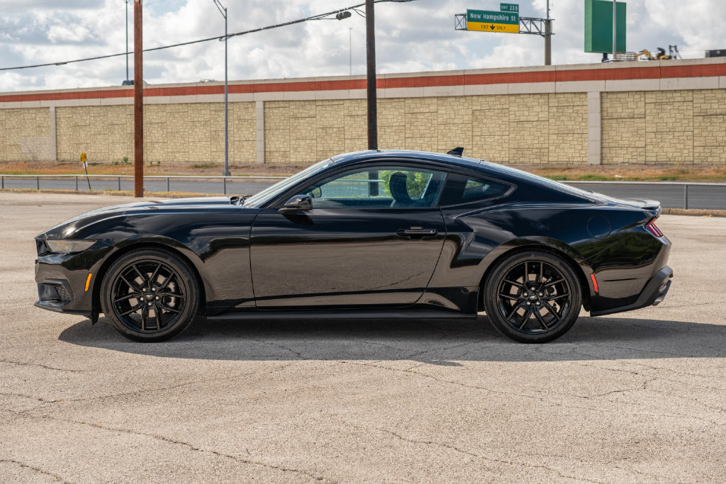 Certified 2025 Ford Mustang Coupe w/ Mustang Nite Pony Package RWD image 5