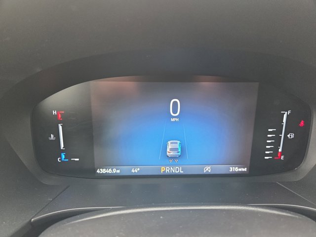 Certified 2024 Ford Escape ST-Line image 17