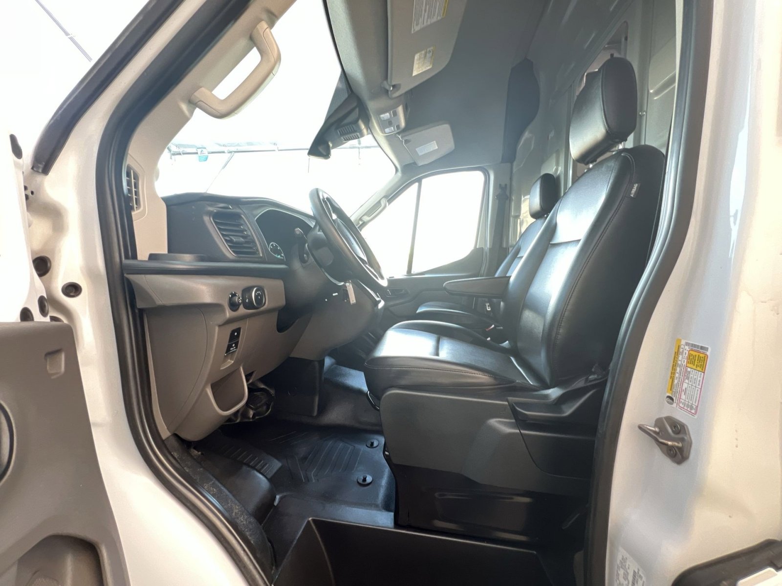 Certified 2024 Ford Transit 250 148 High Roof Extended w/ Load Area Protection Package RWD image 21