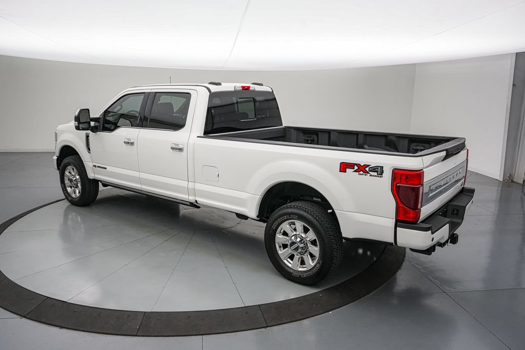 Certified 2022 Ford F250 Platinum w/ FX4 Off-Road Package AWD/4WD image 7