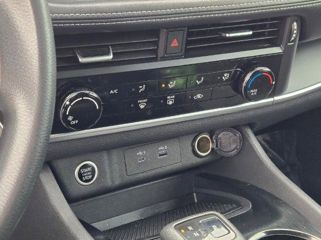 Used 2021 Nissan Rogue S image 23