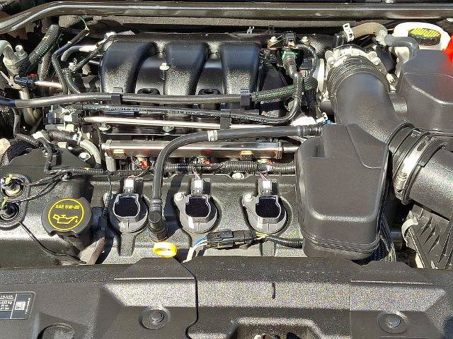 Certified 2019 Ford Taurus SEL w/ Equipment Group 201A FWD image 28