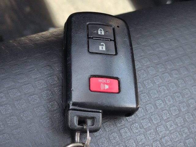 Used 2019 Toyota Tacoma TRD Sport AWD/4WD image 30