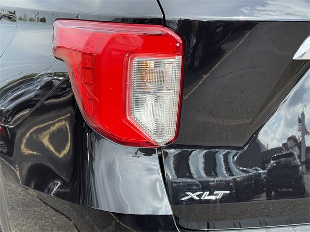 Certified 2023 Ford Explorer XLT w/ Equipment Group 202A image 29
