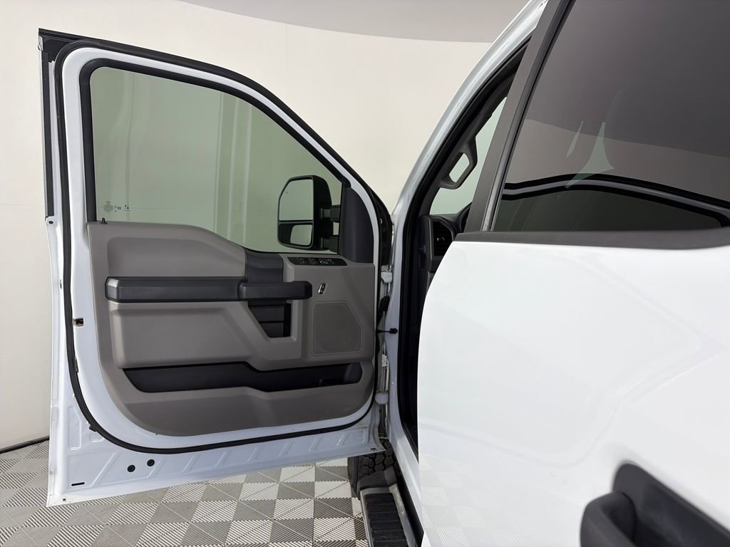 Certified 2022 Ford F250 XL w/ STX Appearance Package image 10