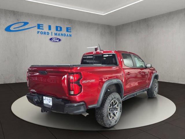 Used 2024 Chevrolet Colorado ZR2 w/ Technology Package AWD/4WD image 13