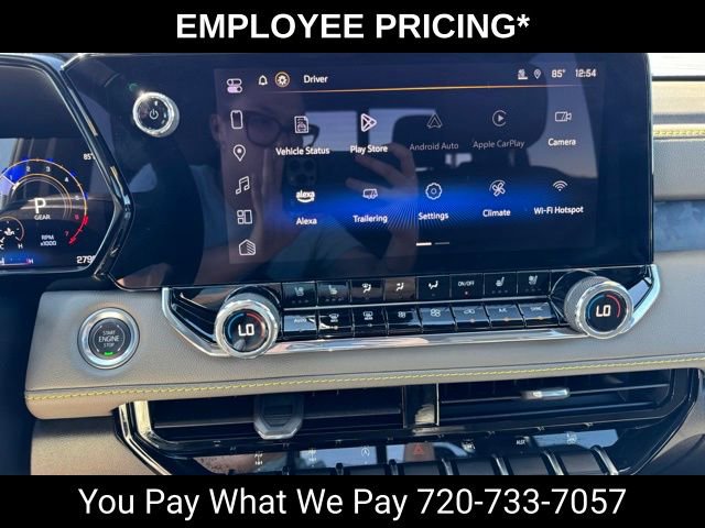 Used 2025 Chevrolet Colorado ZR2 w/ Technology Package AWD/4WD image 32