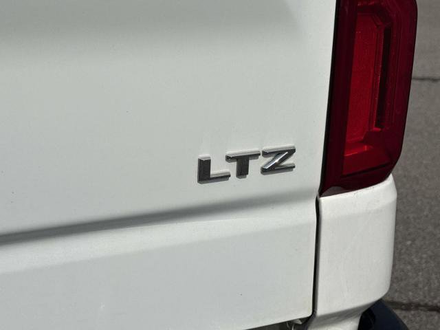 Used 2023 Chevrolet Silverado 1500 LTZ image 9