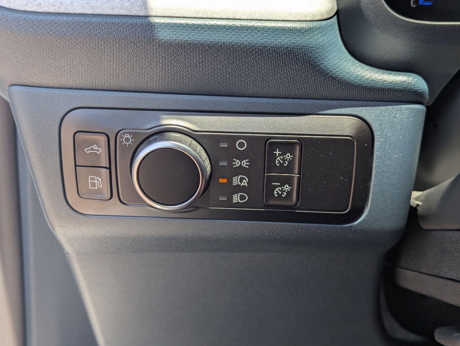 Certified 2026 Ford Maverick XLT FWD image 30