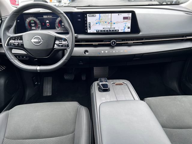 Used 2024 Nissan Ariya AWD video 3