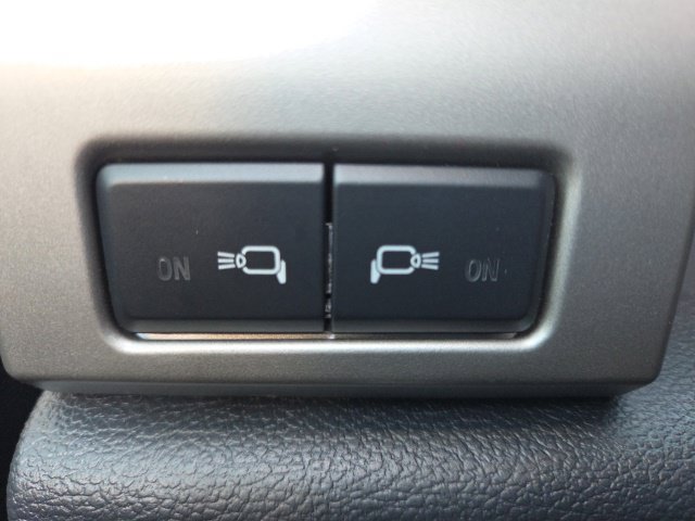 Certified 2022 Ford F350 Lariat AWD/4WD image 31