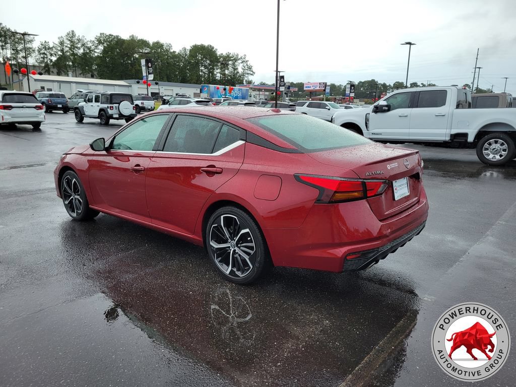 Used 2024 Nissan Altima 2.5 SR FWD image 4