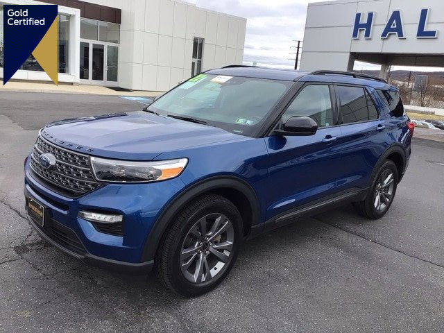Certified 2022 Ford Explorer XLT w/ Equipment Group 202A