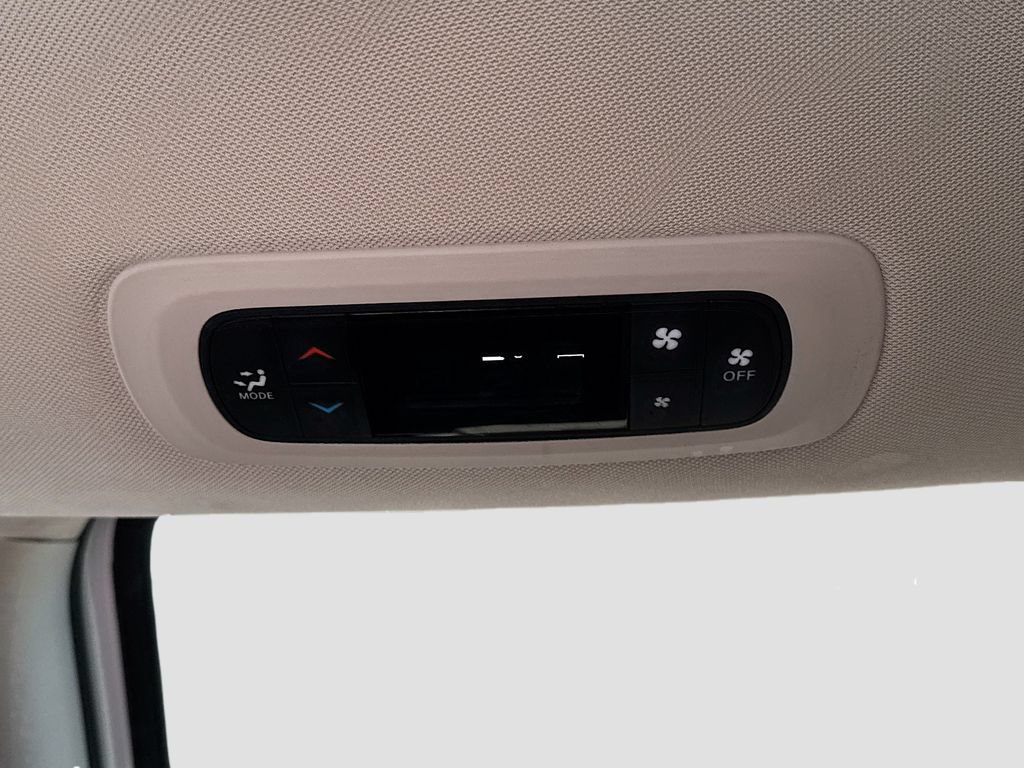 Used 2023 Chrysler Voyager LX FWD image 25