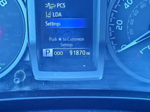 Used 2020 Toyota Tacoma TRD Sport w/ Technology Package AWD/4WD image 22