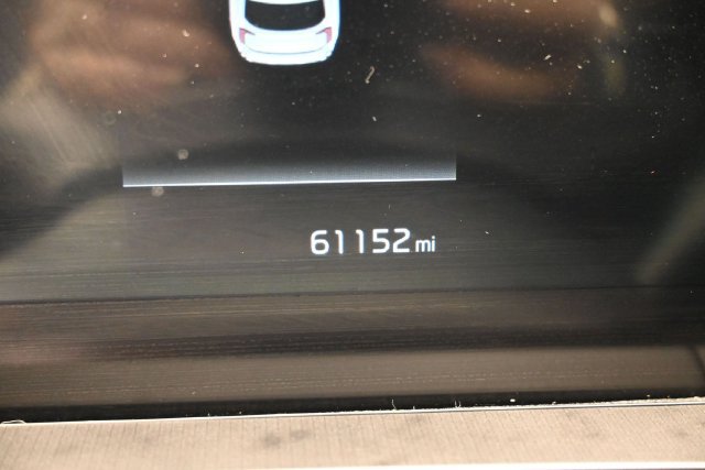 Used 2025 Kia Telluride S FWD image 18