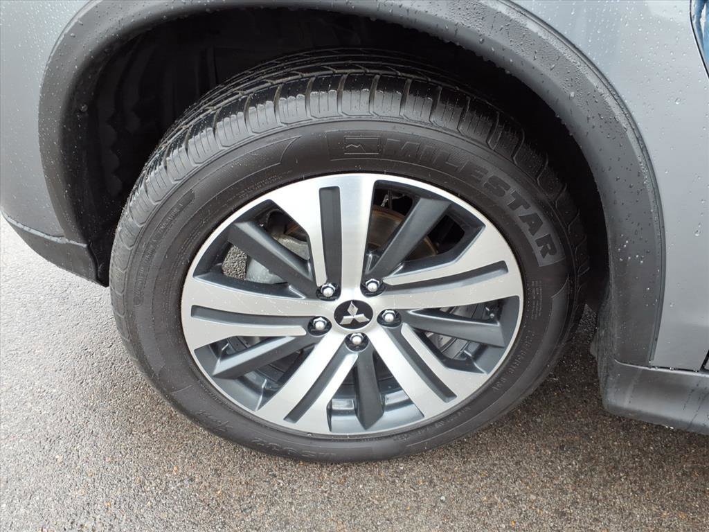 Used 2024 Mitsubishi Outlander Sport SE image 9